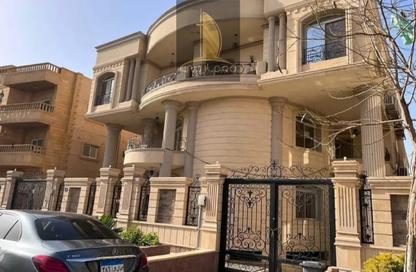 Villa - 7+ - 7+ for sale in El Yasmeen 6 - El Yasmeen - New Cairo City - Cairo