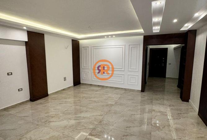 56242238 - Property Main Image