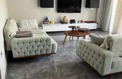 شقة - 4 غرف نوم - 3 حمامات للايجار في لايك فيو ريزيدنس - كمبوندات التجمع الخامس - التجمع الخامس - مدينة القاهرة الجديدة - القاهرة