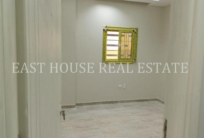 83676175 - Property Image 3