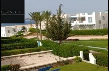 Chalet - 2 Bedrooms - 2 Bathrooms for sale in Mountain View - Ras Al Hekma - North Coast