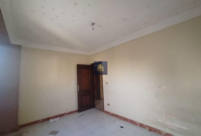 8627211 - Property Image 2