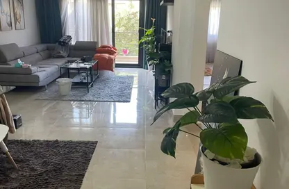 شقة - 3 غرف نوم - 3 حمامات للايجار في مون ريزيدنس - فيفث سكوير - التجمع الخامس - مدينة القاهرة الجديدة - القاهرة