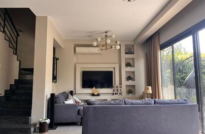 Townhouse - 3 Bedrooms - 4 Bathrooms for sale in Al Burouj Compound - El Shorouk Compounds - Shorouk City - Cairo Townhouse - 3 Bedrooms - 4 Bathrooms for sale in Al Burouj Compound - El Shorouk Compounds - Shorouk City - Cairo