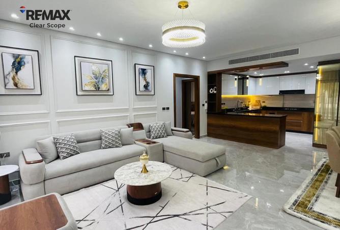 98012303 - Property Image 3