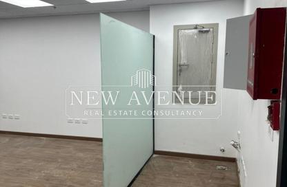 Office Space - 1 Bedroom - 1 Bathroom for rent in Hyde Park Business District Mall - South Teseen St. - The 5th Settlement - New Cairo City - Cairo