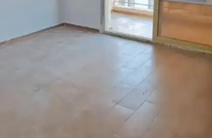 Apartment - 3 Bedrooms - 3 Bathrooms for sale in Janna - New Cairo City - Cairo