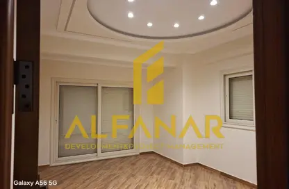 شقة - 3 غرف نوم - 2 حمامات للايجار في اللوتس الشمالي - حى اللوتس - مدينة القاهرة الجديدة - القاهرة