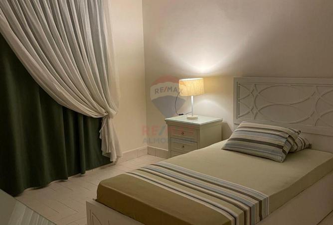 57233085 - Property Image 3