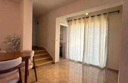 Twin House - 3 Bedrooms - 3 Bathrooms for rent in Mountain View - Ras Al Hekma - North Coast