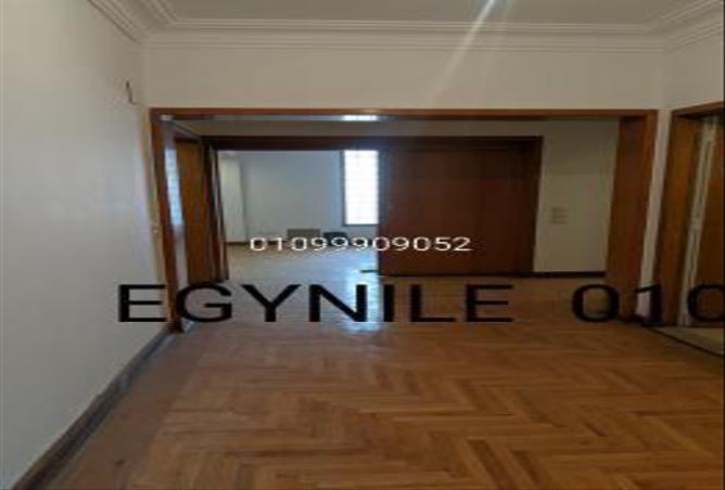 70370287 - Property Image 2