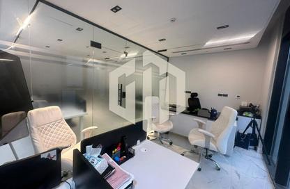 Office Space - Studio - 1 Bathroom for rent in Hyde Park Business District Mall - South Teseen St. - The 5th Settlement - New Cairo City - Cairo