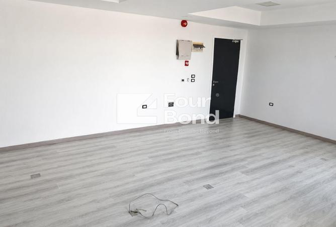 104880853 - Property Main Image