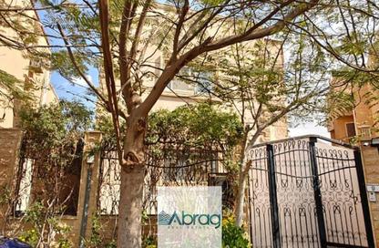 Villa - 4 Bedrooms - 4 Bathrooms for sale in Al Diplomaseen - 2nd District - Sheikh Zayed City - Giza