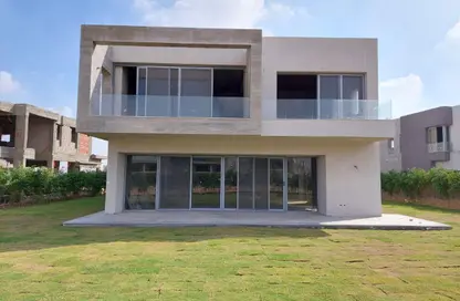 Townhouse - 5 Bedrooms - 6 Bathrooms for sale in Mountain View Giza Plateau - Ring Road - 6 October City - Giza