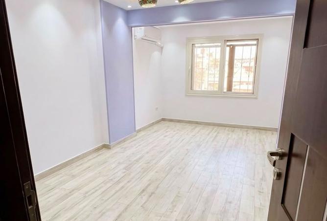 102080355 - Property Image 2