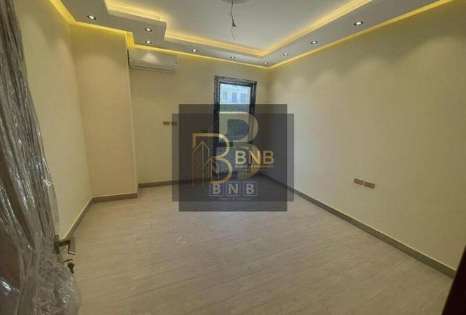 8603557 - Property Image 3