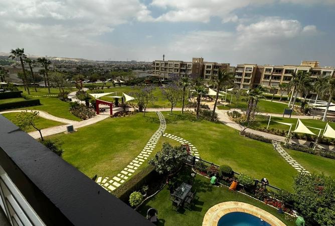 شقة متشطبة بالتكيفات و المطبخ للبيع في نيو جيزة