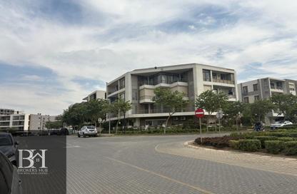 Apartment - 3 Bedrooms - 3 Bathrooms for sale in Tag Sultan - Ring Road - Cairo