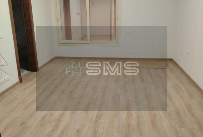 54761368 - صورة العقار 2