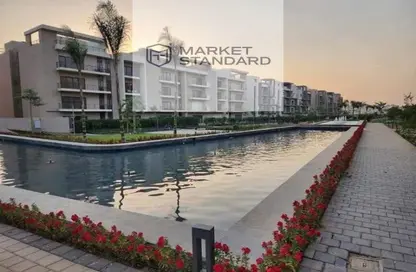 Apartment - 3 Bedrooms - 3 Bathrooms for sale in Moon Residences - Fifth Square - The 5th Settlement - New Cairo City - Cairo