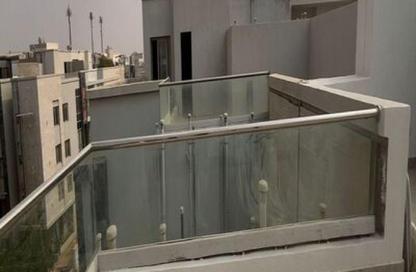 (بنتهاوس  (روف - 3 غرف نوم - 3 حمامات للايجار في جاليريا  مون فالى - المستثمرين الجنوبية - مدينة القاهرة الجديدة - القاهرة