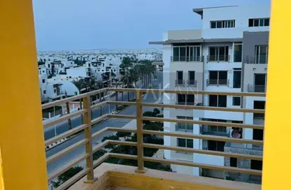 Apartment - 3 Bedrooms - 3 Bathrooms for rent in Hyde Park - New Cairo City - Cairo