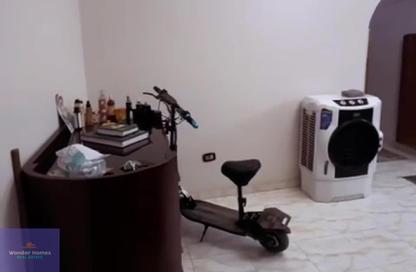 Apartment - 3 Bedrooms - 1 Bathroom for rent in Street 9 - Maadi - Hay El Maadi - Cairo