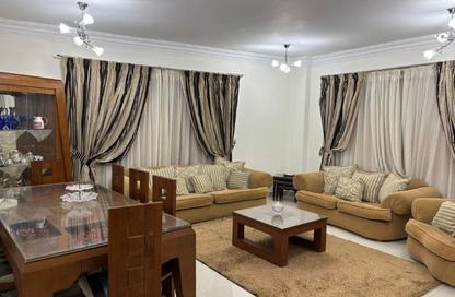 Apartment - 2 Bedrooms - 1 Bathroom for rent in El Banafseg Apartment Buildings - El Banafseg - New Cairo City - Cairo