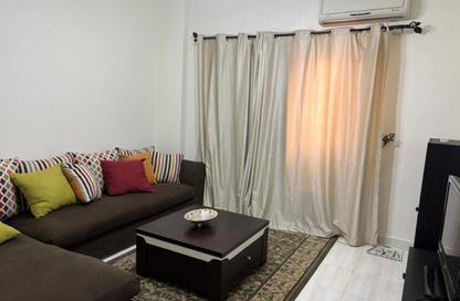 Apartment - 2 Bedrooms - 1 Bathroom for rent in El Banafseg Apartment Buildings - El Banafseg - New Cairo City - Cairo