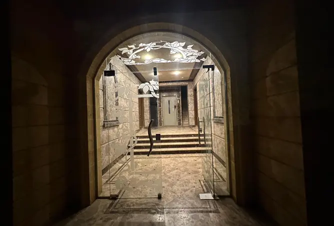 100933018 - صورة العقار 2