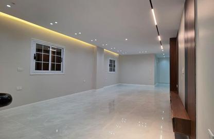 Apartment - 3 Bedrooms - 2 Bathrooms for sale in Gate 1 - Khofo - Hadayek El Ahram - Giza