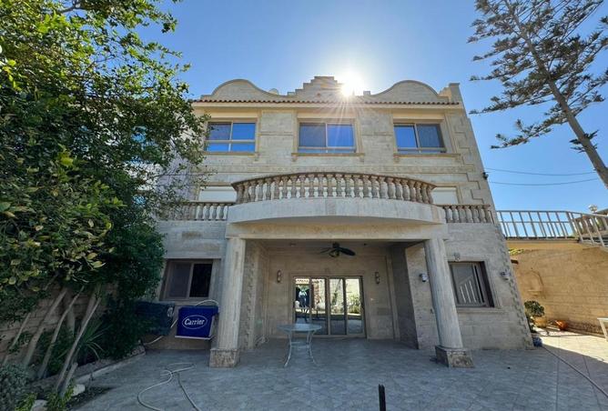 8588154 - Property Image 2