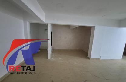 Apartment - 6 Bedrooms - 1 Bathroom for rent in Al Amn Al Aam Compound - The 1st Settlement - New Cairo City - Cairo
