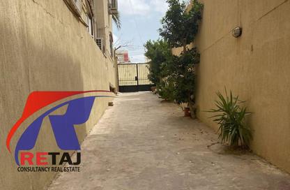 Apartment - 6 Bedrooms - 1 Bathroom for rent in Al Amn Al Aam Compound - The 1st Settlement - New Cairo City - Cairo
