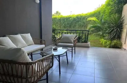 Townhouse - 3 Bedrooms - 3 Bathrooms for sale in Village West - Sheikh Zayed Compounds - Sheikh Zayed City - Giza