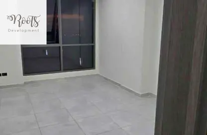 عيادة - غرفة نوم - 1 حمام للبيع في هالتاون - مدينة 6 أكتوبر - الجيزة