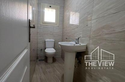 Apartment - 2 Bedrooms - 2 Bathrooms for sale in Al Khamayel city - Sheikh Zayed Compounds - Sheikh Zayed City - Giza