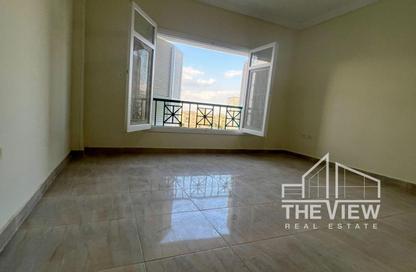 Apartment - 2 Bedrooms - 2 Bathrooms for sale in Al Khamayel city - Sheikh Zayed Compounds - Sheikh Zayed City - Giza