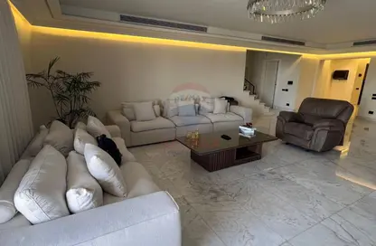 دوبلكس - 3 غرف نوم - 3 حمامات للبيع في نيو جيزة - طريق مصر اسكندرية الصحراوي - مدينة 6 أكتوبر - الجيزة