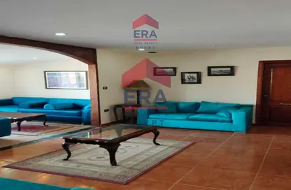 Penthouse - 5 Bedrooms - 3 Bathrooms for rent in Street 269 - New Maadi - Hay El Maadi - Cairo