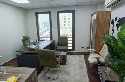 مساحات مكتبية - 5 غرف نوم - 2 حمامات للايجار في شارع مجمع البنوك - شارع التسعين الجنوبي - التجمع الخامس - مدينة القاهرة الجديدة - القاهرة