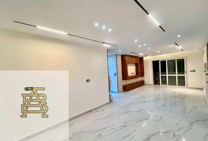 105440022 - Property Image 3