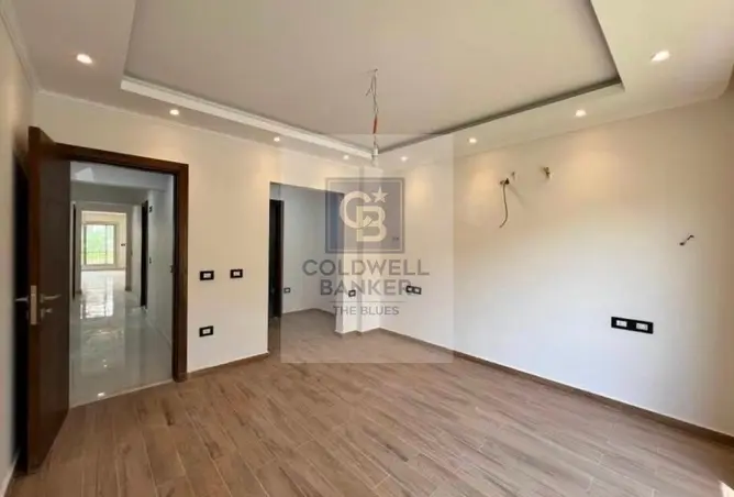 114617222 - Property Image 2