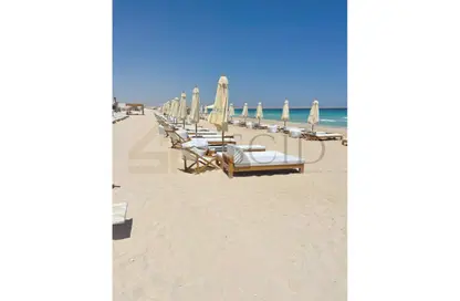 شاليه - 2 غرف نوم - 2 حمامات للبيع في سيشور - راس الحكمة - الساحل الشمالي شاليه - 2 غرف نوم - 2 حمامات للبيع في سيشور - راس الحكمة - الساحل الشمالي