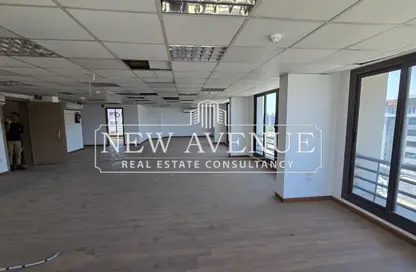 Whole Building - Studio - 4 Bathrooms for sale in Trivium Square - North Teseen St. - The 5th Settlement - New Cairo City - Cairo