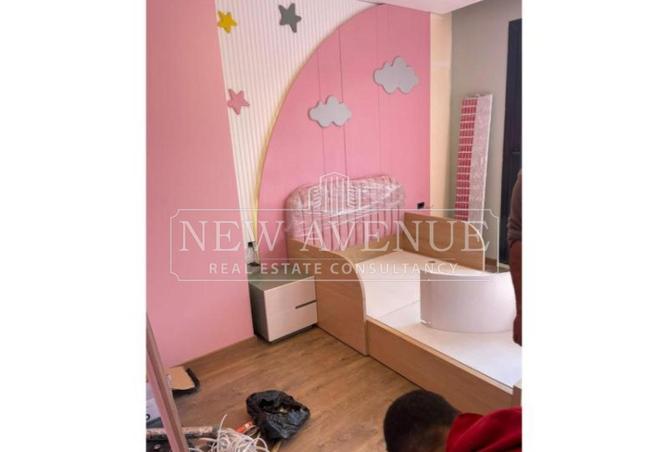98282929 - Property Image 3