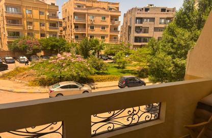 Apartment - 3 Bedrooms - 2 Bathrooms for sale in 8th District - Sheikh Zayed City - Giza