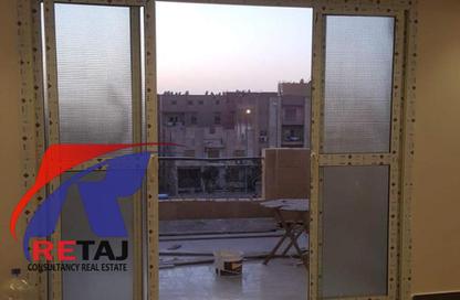 Apartment - 3 Bedrooms - 2 Bathrooms for rent in Ahmed Shawky Axis - El Banafseg 1 - El Banafseg - New Cairo City - Cairo