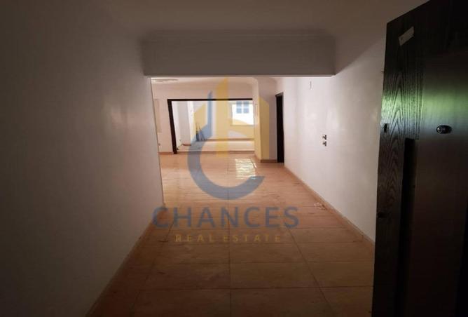 8627329 - Property Image 3